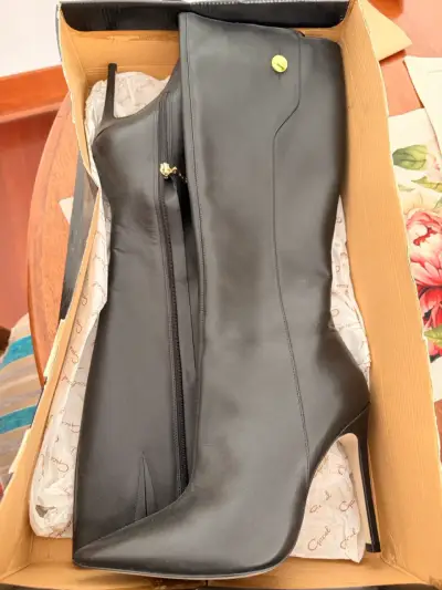 Botas de cuero gacel negras con tacón alto - miniatura 1