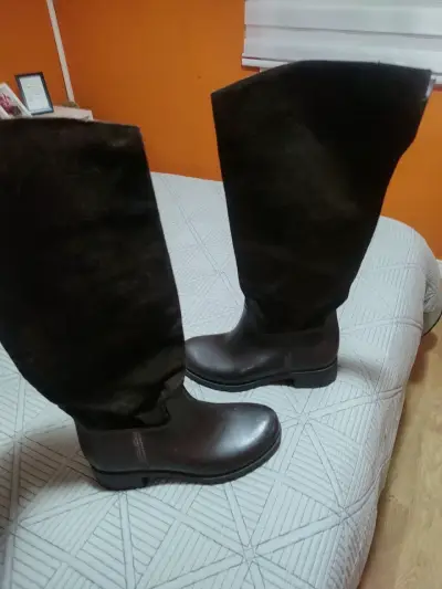 Botas de cuero café para mujer - miniatura 1