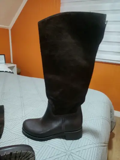 Botas de cuero café para mujer - miniatura 2