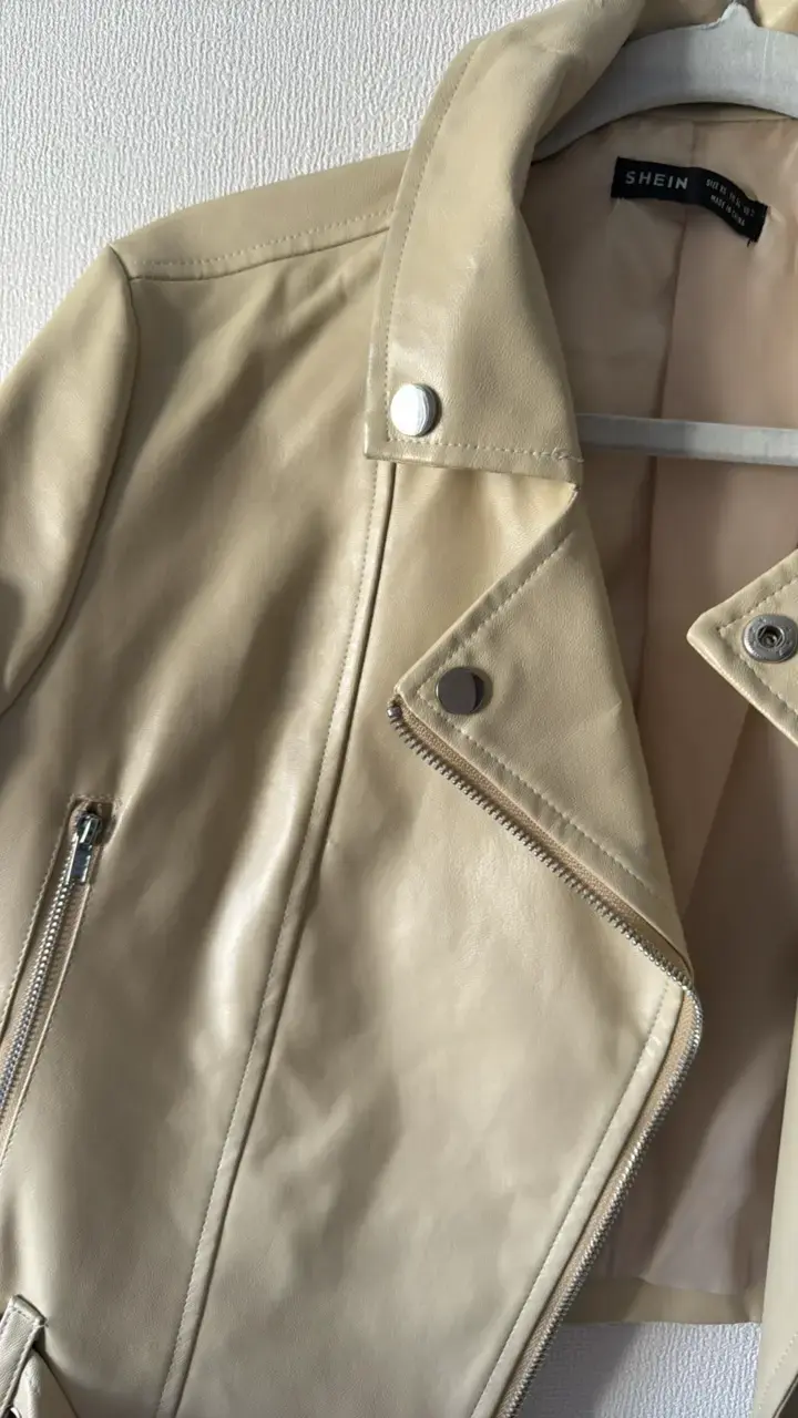 Chaqueta biker beige de cuero sintético - 4