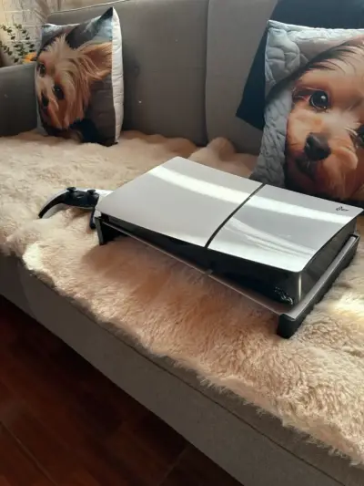 Consola PlayStation 5 con control - miniatura 1
