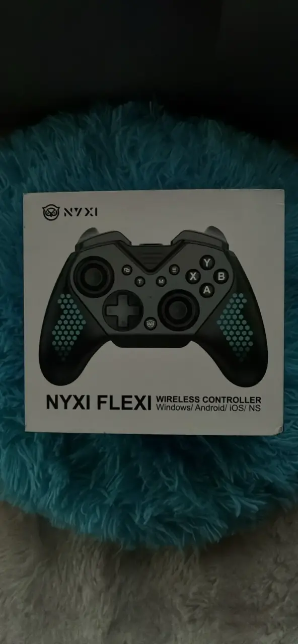 Control inalámbrico Nyxi Flexi para múltiples plataformas - 1