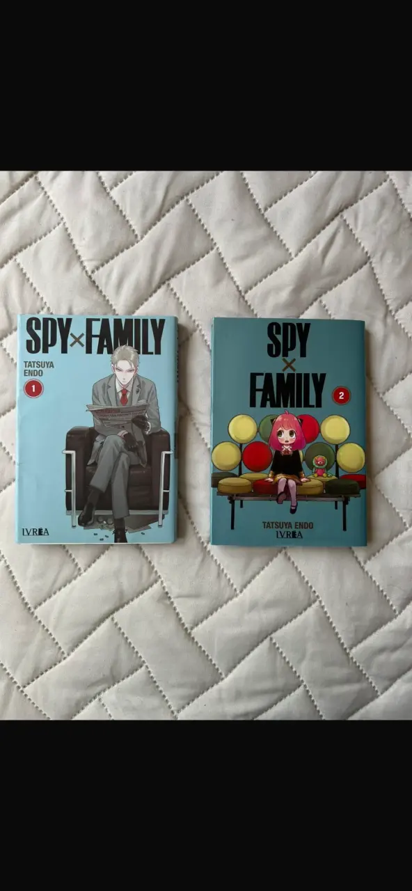 Mangas Spy x Family Vol. 1 y 2