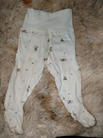 Pantalones de bebé con diseño de ositos - miniatura 1