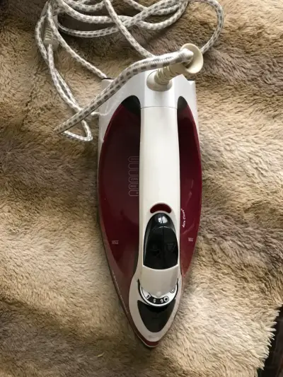 Plancha Black & Decker de vapor compacta - miniatura 2