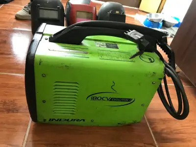 Soldadora Indura 180CV Evolution verde - miniatura 1