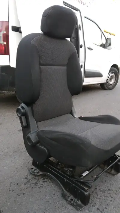 Asiento de auto ergonómico negro - miniatura 3