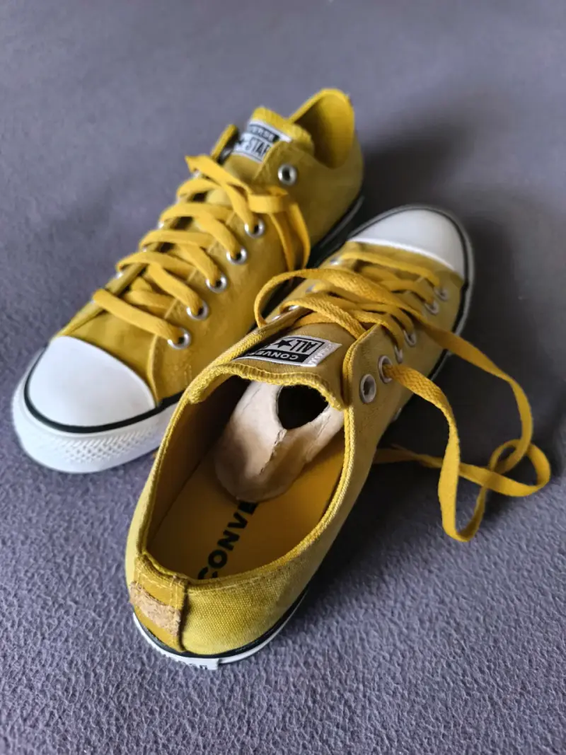Zapatillas Converse Chuck Taylor amarillas mostaza - 2