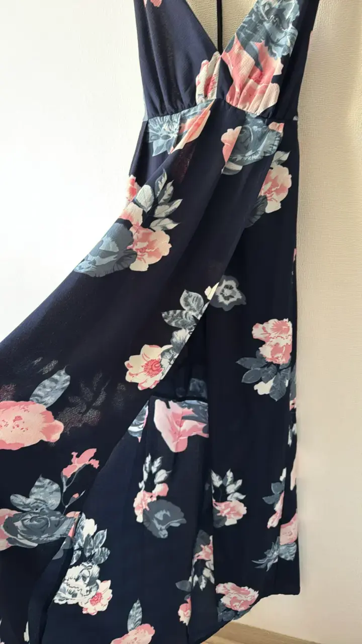 Vestido largo floral azul con tirantes - 2