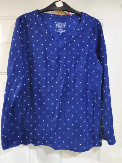 Pijama azul con puntos Croft & Barrow - miniatura 1