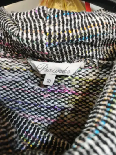 Suéter de punto multicolor con cuello alto - miniatura 2