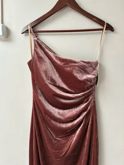 Alta costura Nuevo - miniatura 4