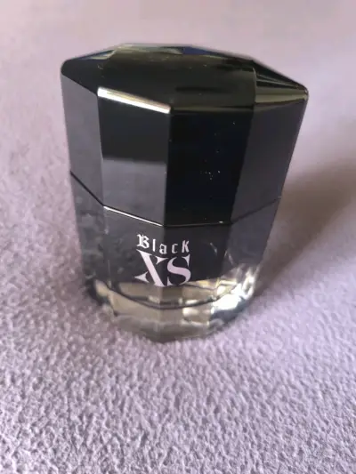 Perfume Paco Rabanne Black XS 50ml impecable - miniatura 1