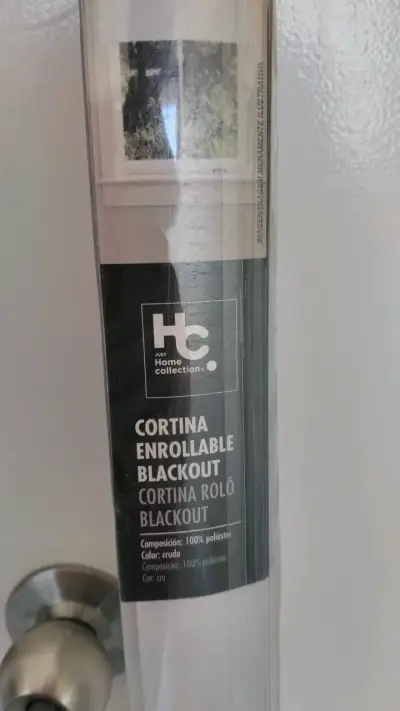 Cortina enrollable blackout crudo 100% poliéster - miniatura 1