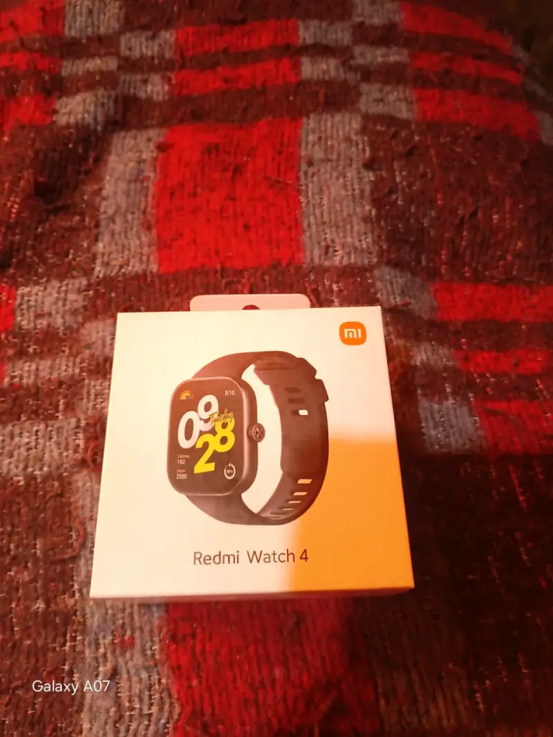 Smartwatch Xiaomi Redmi Watch 4 con correas - 3