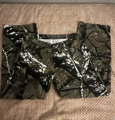 Pantalones camuflados - miniatura 2