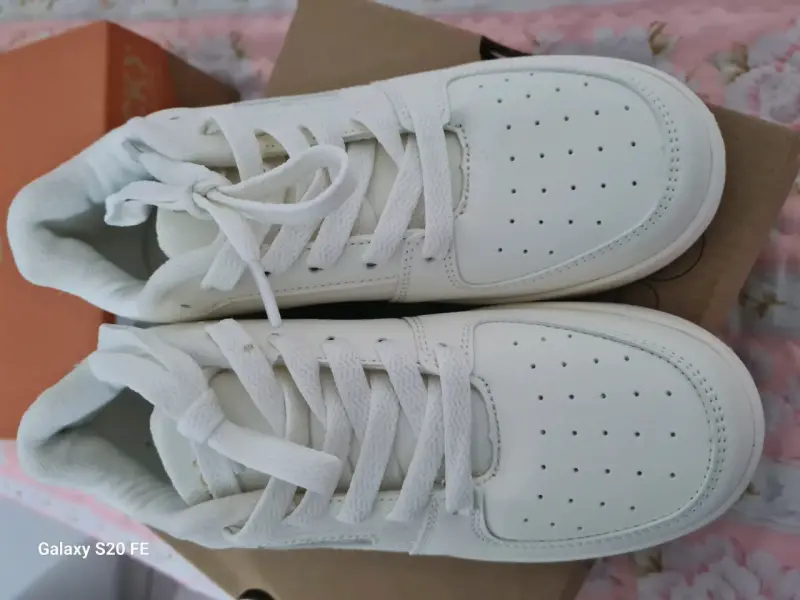 Zapatillas blancas con velcro para niños - 6