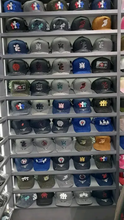 Gorras deportivas con logos bordados - miniatura 4