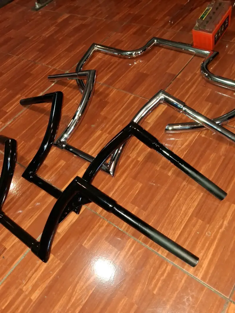 Manillares ape hanger negro y cromo - 3