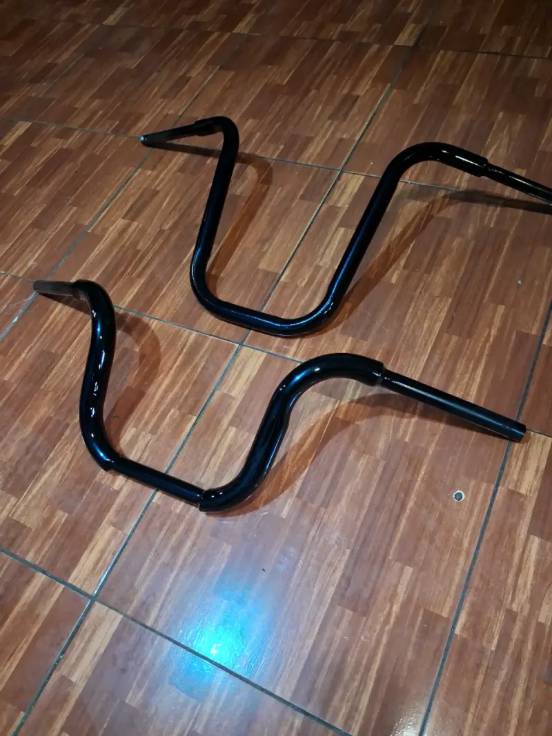 Manillares ape hanger negro y cromo - 4