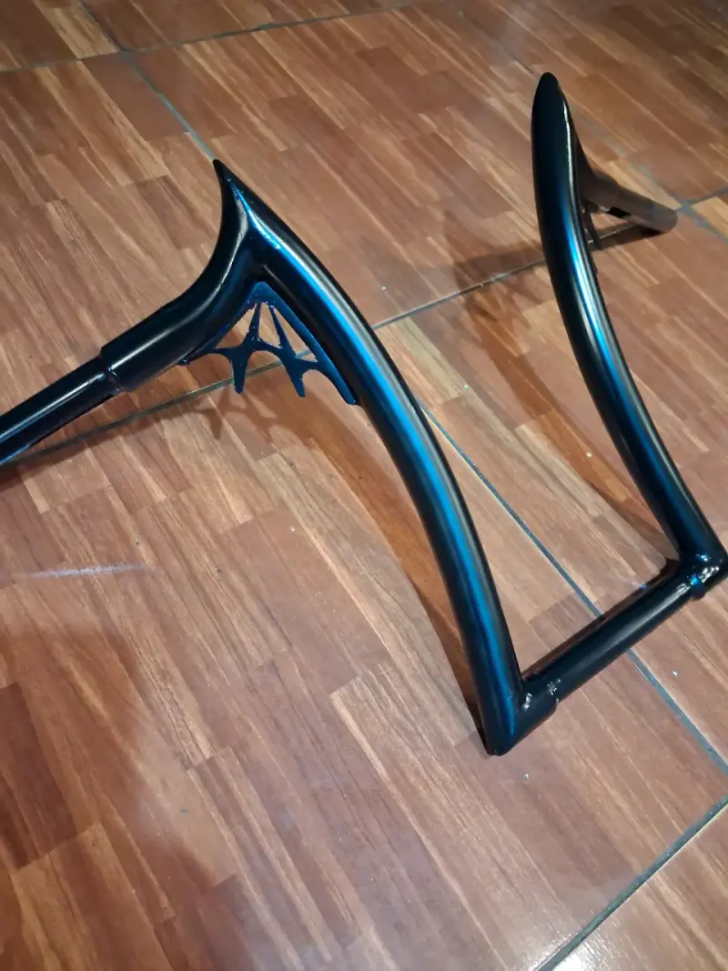 Manillares ape hanger negro y cromo - 6
