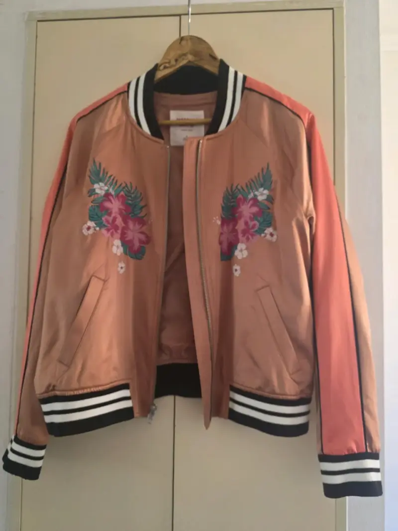 Chaqueta bomber Mossimo floral bordada - 2