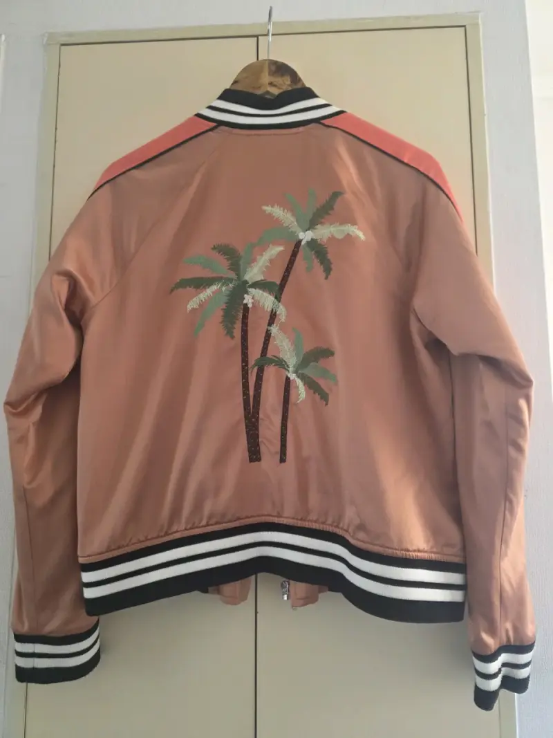 Chaqueta bomber Mossimo floral bordada - 3