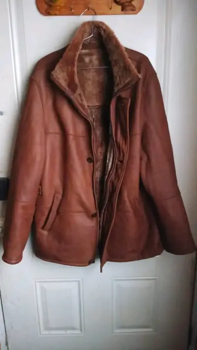Chaqueta de cuero - miniatura 1