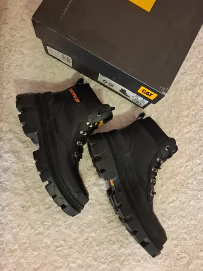 Botas Caterpillar negras de cuero resistentes - miniatura 4