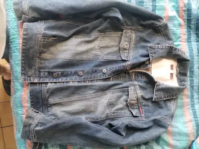 Chaqueta de mezclilla azul para hombre - miniatura 1