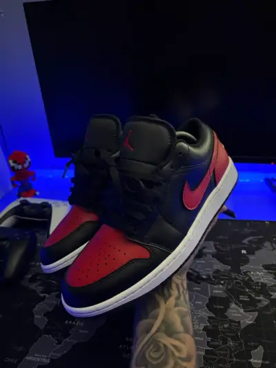 Jordan 1 Low Bred - miniatura 1