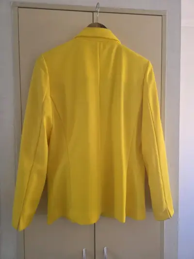Blazer amarillo vibrante para mujer - miniatura 1