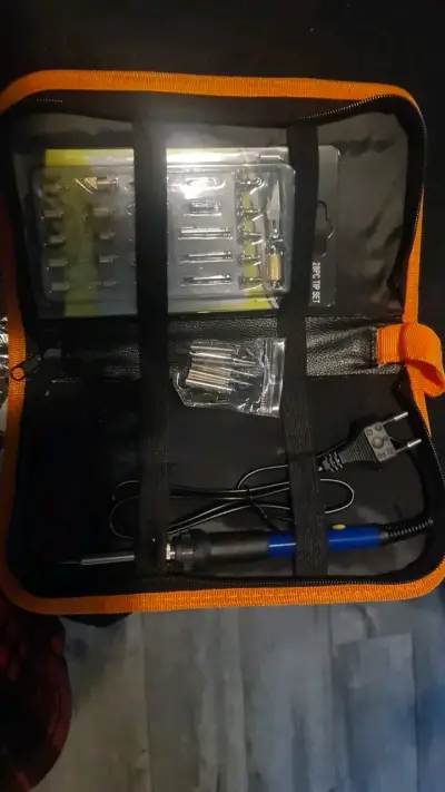 Kit de soldadura con estuche portátil - miniatura 1