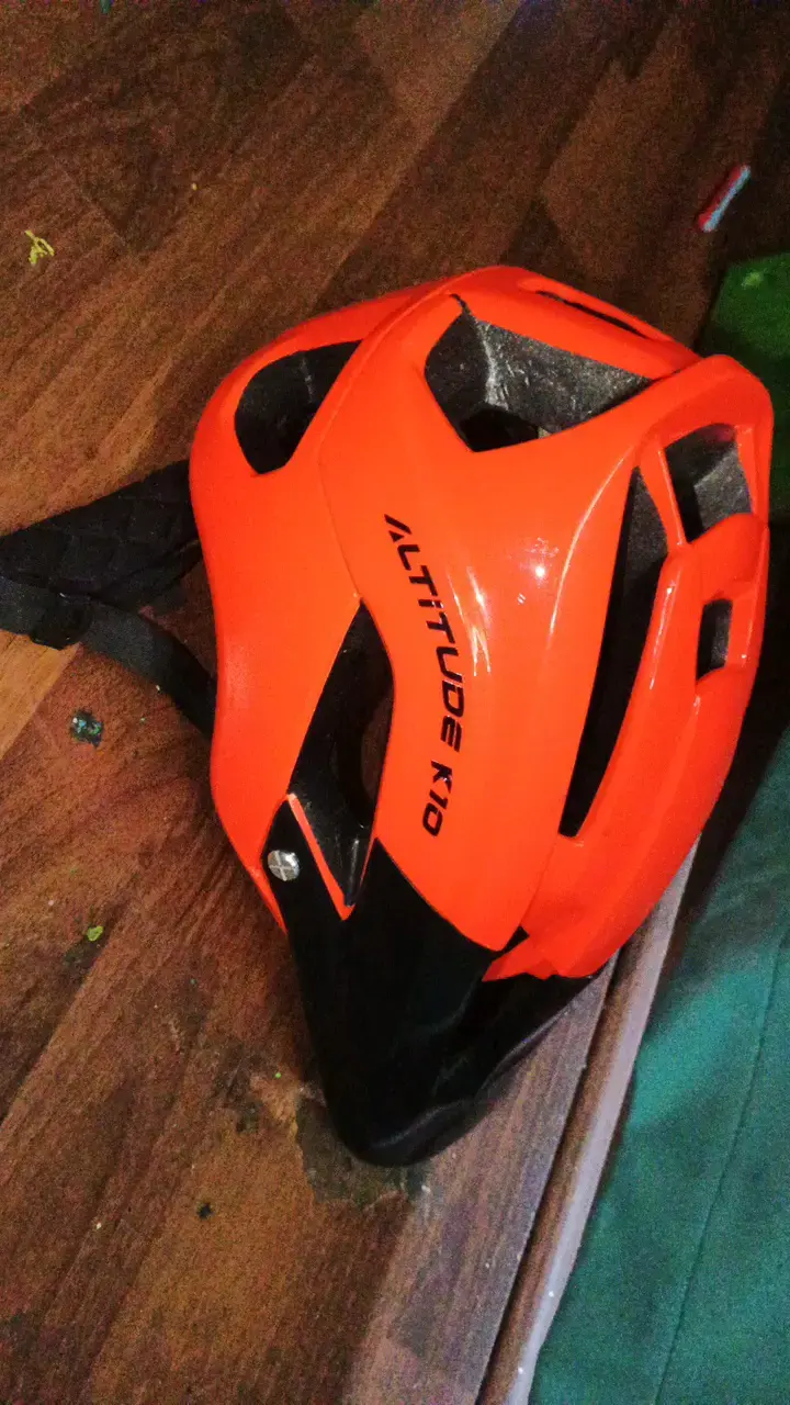 Casco de ciclismo naranja y negro - 3
