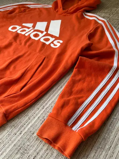 Polerón Adidas con capucha naranja - miniatura 3