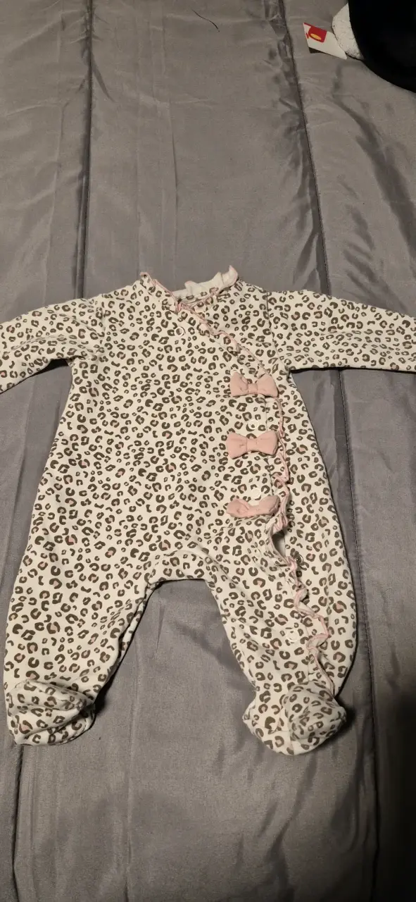 Enterito de bebé estampado leopardo
