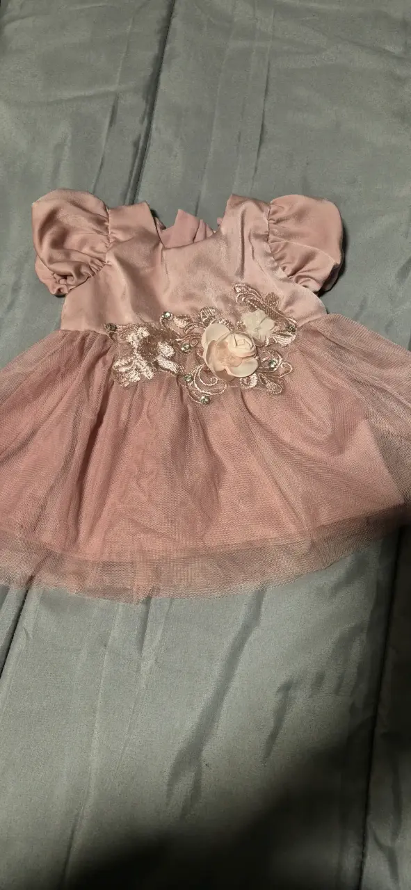 Vestido de fiesta para niña rosa