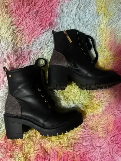 Botines negros de cuero con plataforma - miniatura 1