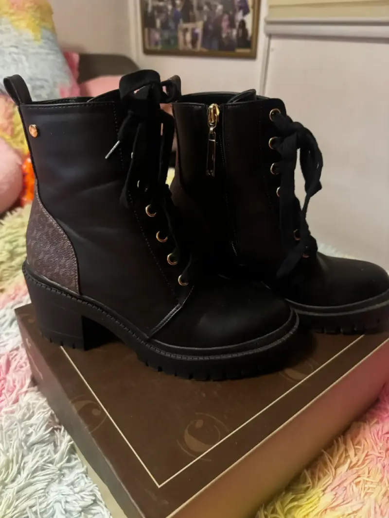 Botines negros de cuero con plataforma - 2