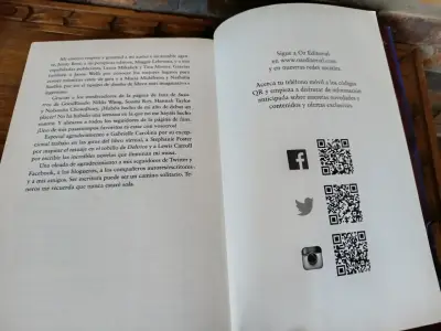 Libro "Delirios" de A.G. Howard original - miniatura 5