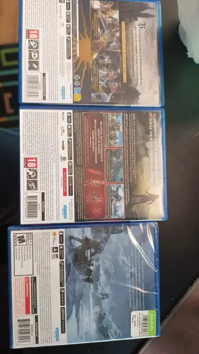Lote de videojuegos PS5: God of War, Assassin's Creed y Kingdom Come - miniatura 2