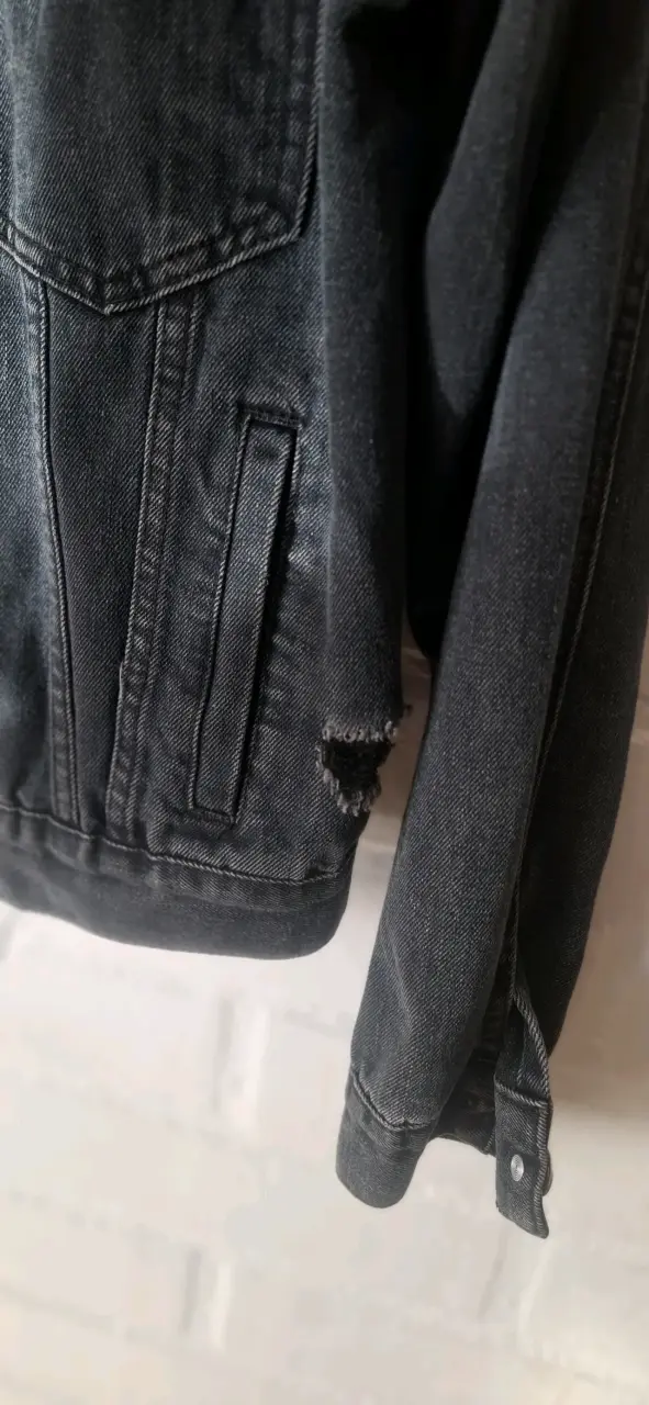 Chaqueta de mezclilla negra para mujer - 4