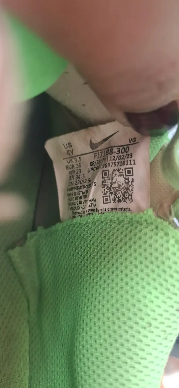 Zapatillas deportivas verdes para fútbol - 5