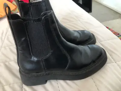 Botines Basament de cuero negro para mujer - miniatura 2