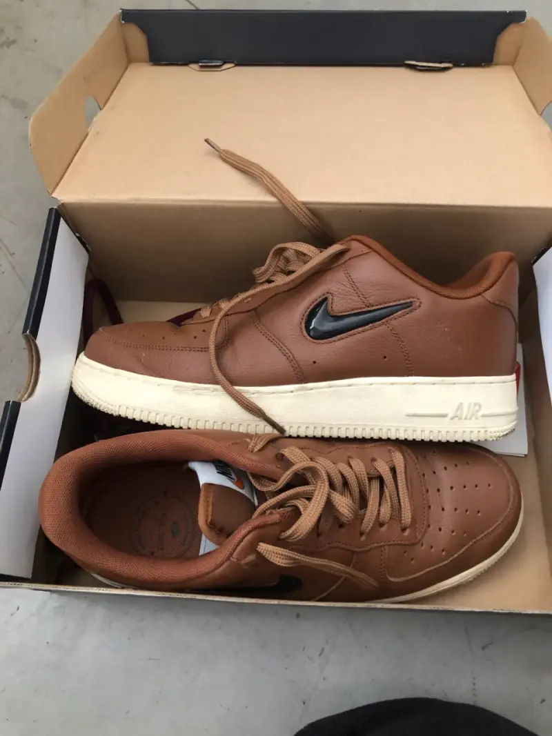 Zapatillas Nike Air Force 1 marrón cuero - 3