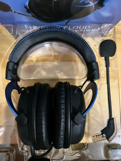 Audífonos Playstation HyperX - miniatura 3