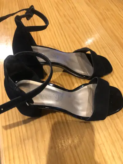 Sandalias negras de tacón Zalando - miniatura 1