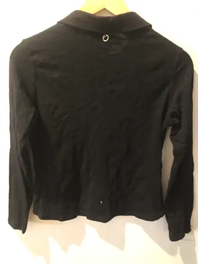 Polera negra de manga larga - miniatura 1