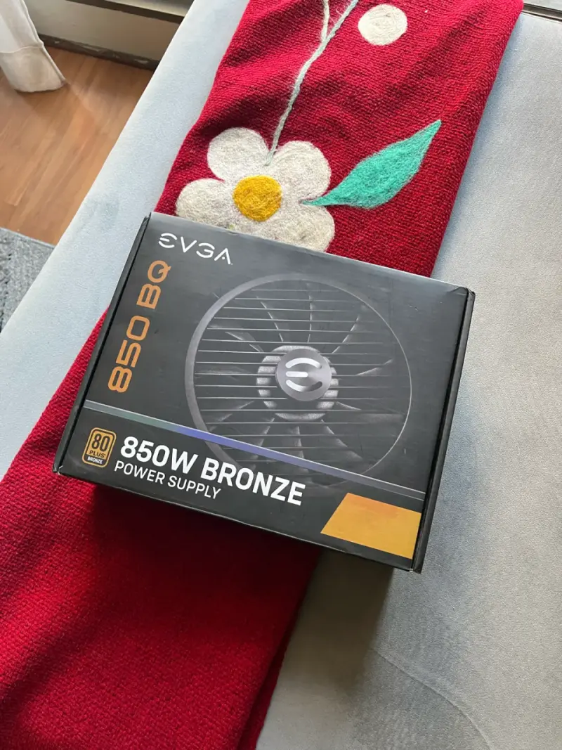 Fuente de poder EVGA 850W Bronze - 1