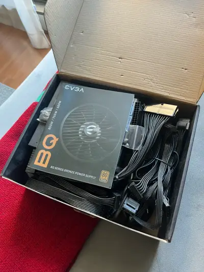 Fuente de poder EVGA 850W Bronze - miniatura 3